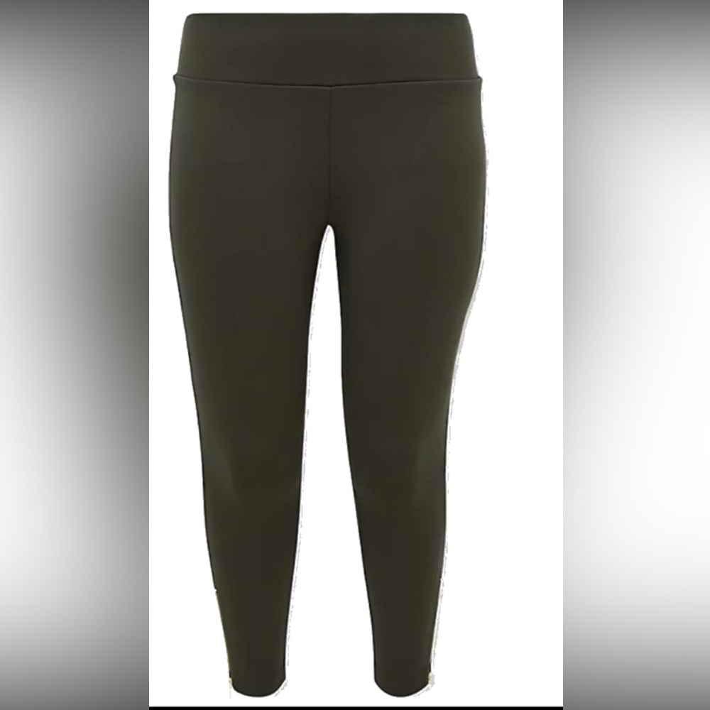 Torrid Plus Size 1R STUDIO PONTE SLIM FIX FOREST GREEN ZIP HEM PIXIE PANT Skinny